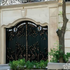 درب حیاط فرفورژه ویلایی در لواسان