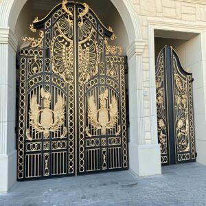 درب حیاط فرفورژه ویلایی در قائمشهر