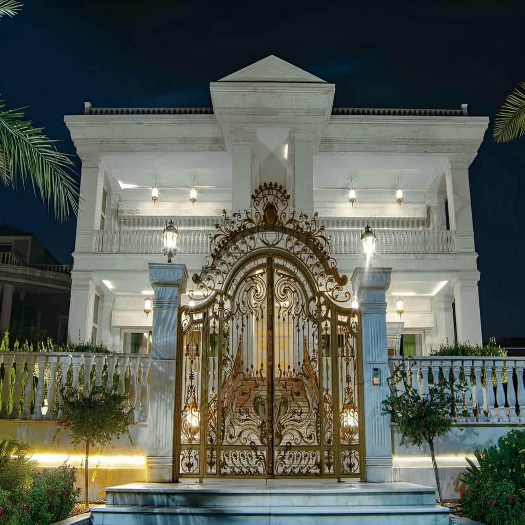 خرید درب حیاط فرفورژه ویلایی کلاسیک در تبریز