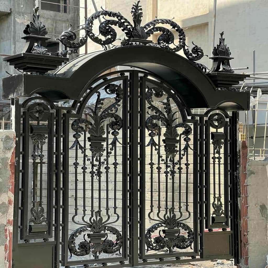 کارخانه درب حیاط فرفورژه ویلایی سنگین در سقز