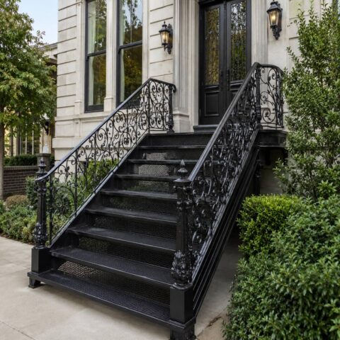 پله آهنی دوبلکس مدرن