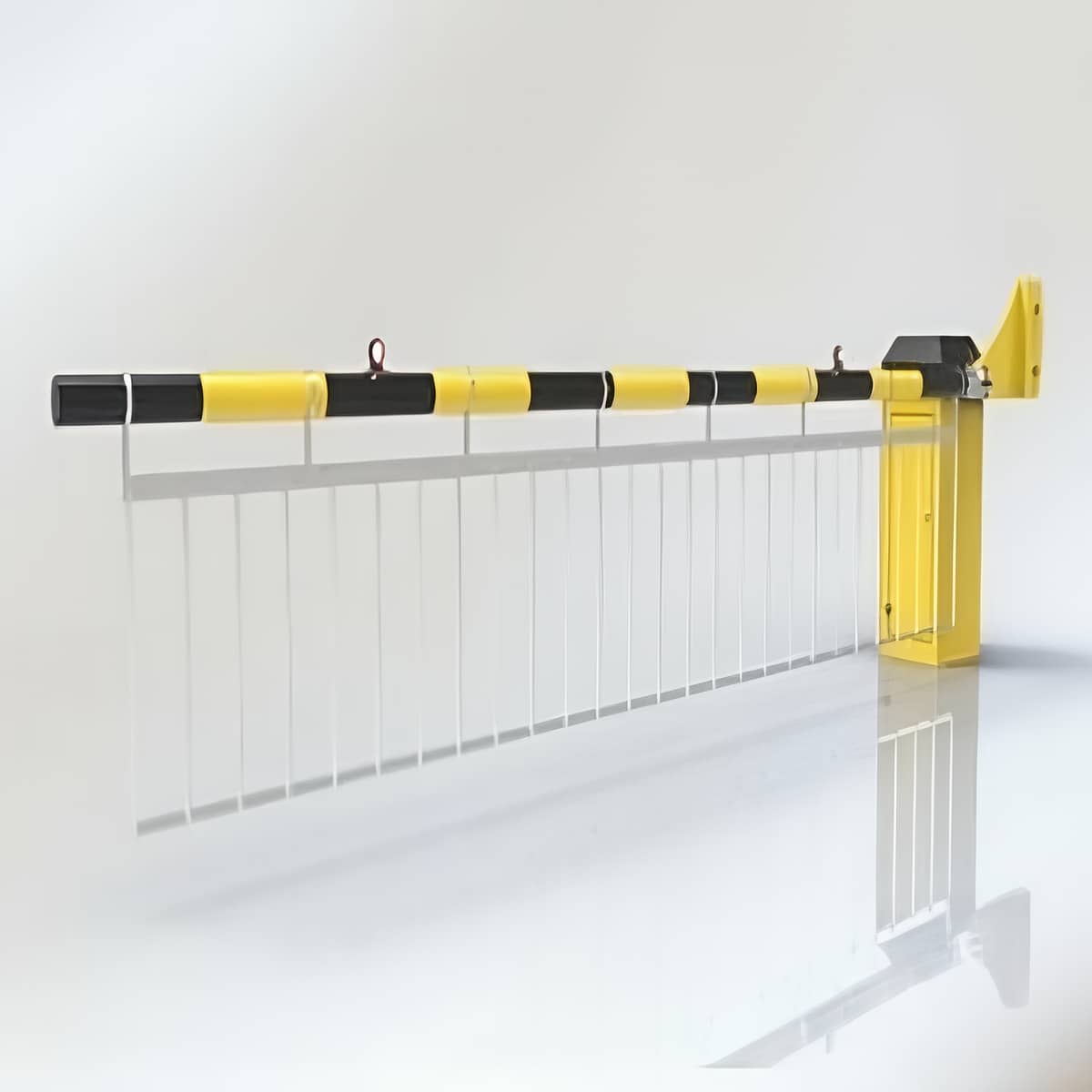راهبند دستی ساده با پایه محکم روی کف محوطه راهبند دستی ساده با پایه محکم روی کف محوطه