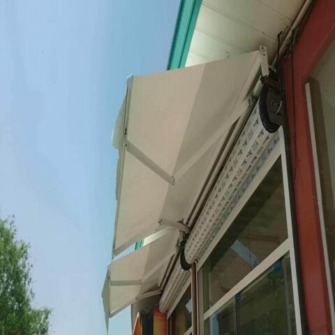 سایبان برقی کاربردی باغ و ویلا