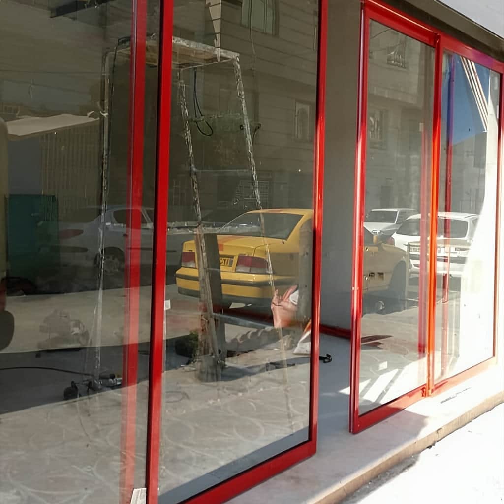 خرید درب شیشه ای اتوماتیک برای فروشگاه