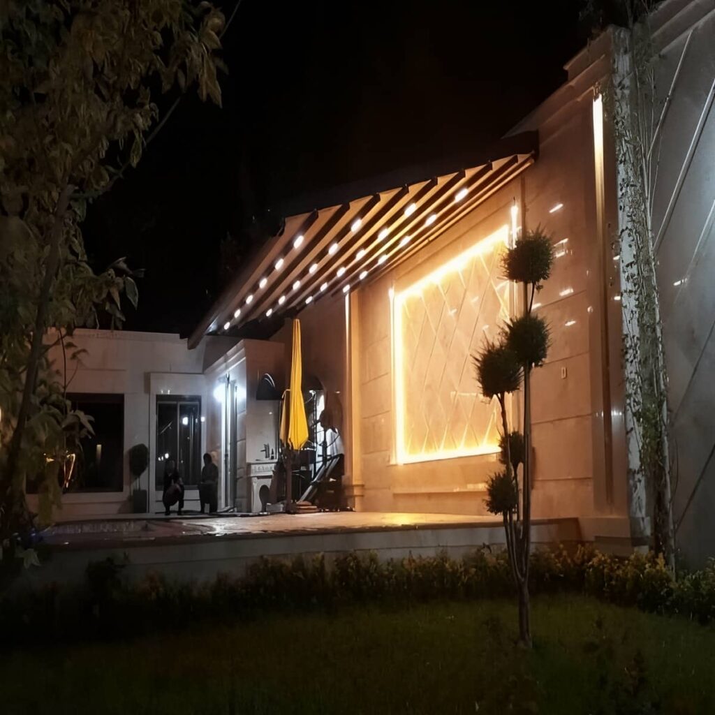 فروش سقف متحرک برقی برای رستوران و حیاط