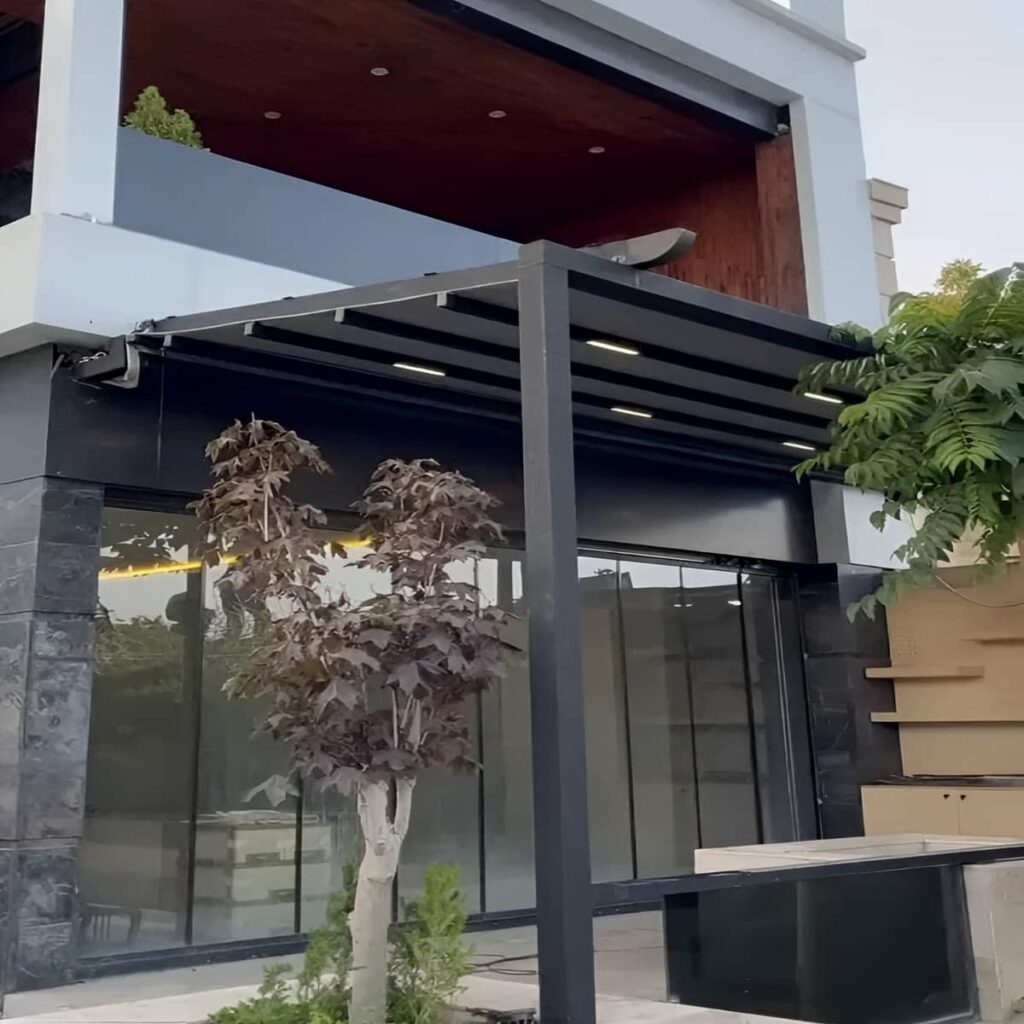 سفارش سقف متحرک برقی برای رستوران