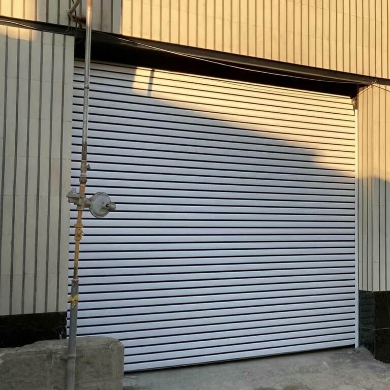 کرکره برقی پارکینگ ساختمان مسکونی