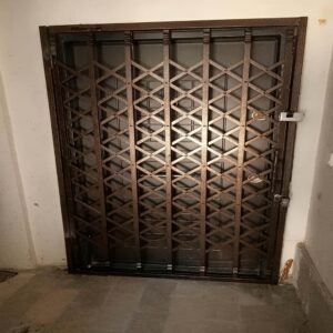 ویژگی های درب آکاردئونی استاندارد و انتخاب مدل مقاوم و مطمئن