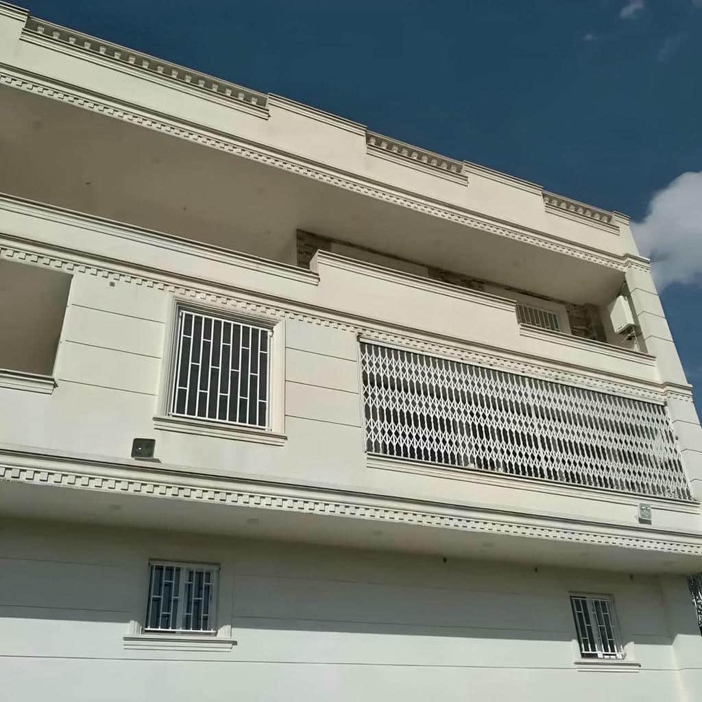 قیمت درب آکاردئونی ضد سرقت آپارتمان بر اساس مشخصات پروژه