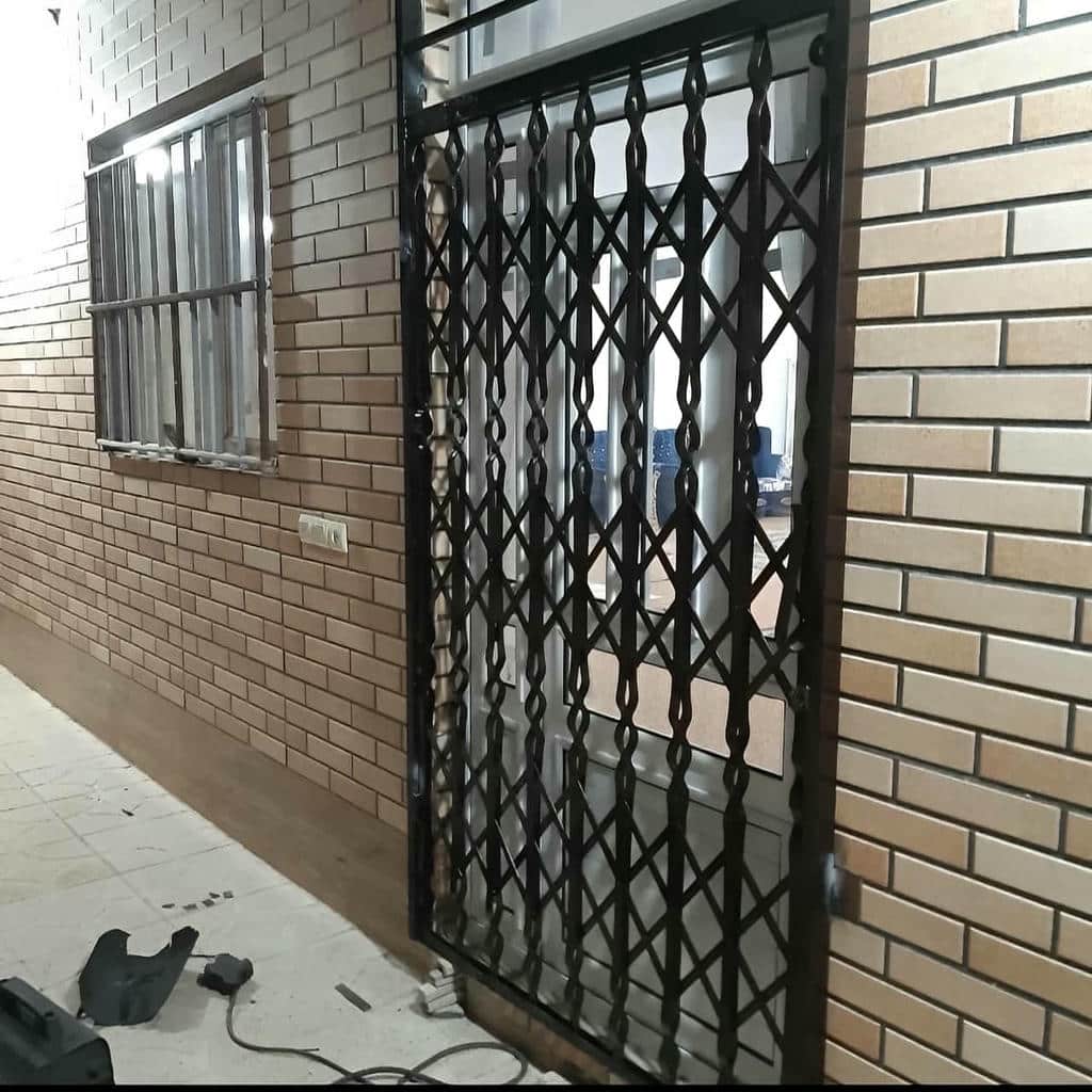 قیمت درب آکاردئونی سفید طلایی بر اساس مشخصات سفارش