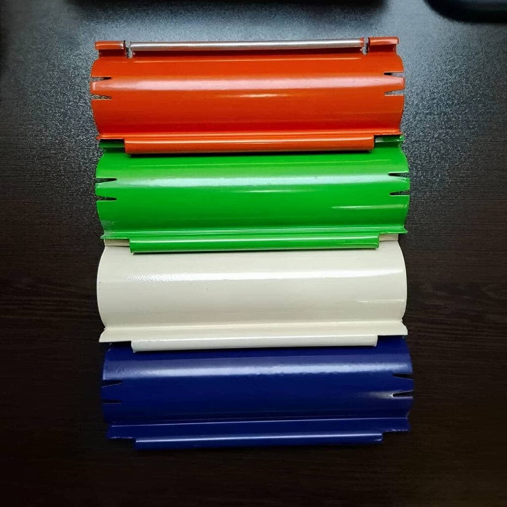 اجرای ریل کرکره برقی آلومینیومی روی ستون