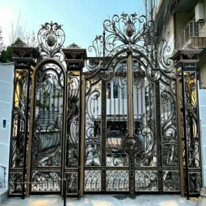 6 مدل درب آهنی باغ ماشین رو