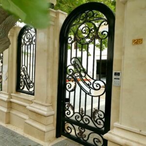 14 طرح درب حیاط فلزی دو لنگه
