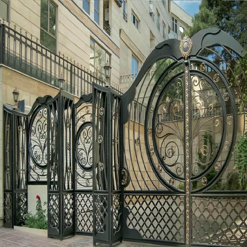 قیمت درب پارکینگ طرح چوب ترموود بر اساس شرایط محل
