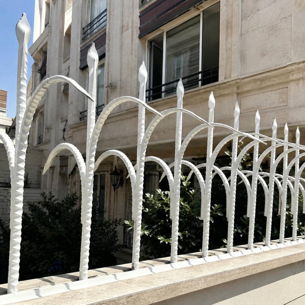 سفارش حفاظ دیوار سیم خاردار زاویه دار
