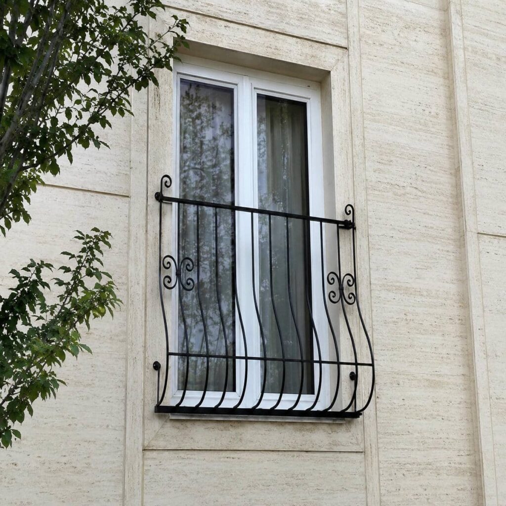 ساخت حفاظ پنجره جای گلدان با عمق سفارشی