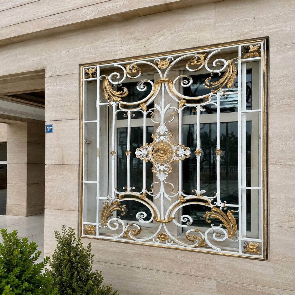 فروش حفاظ جای گلدان هماهنگ با قاب پنجره