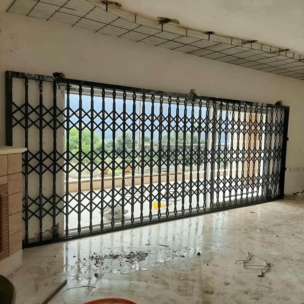 خرید حفاظ پنجره متحرک کشویی متناسب با فضای نصب