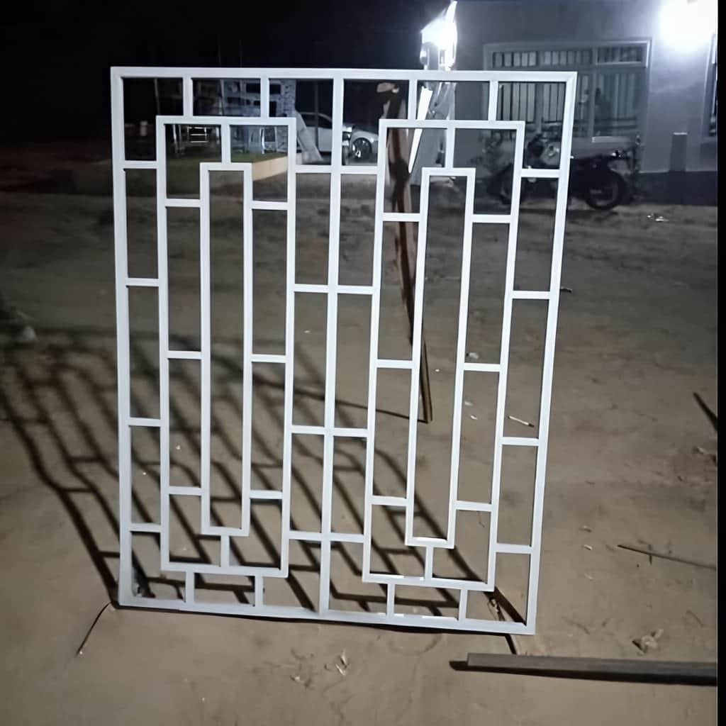 محافظ پنجره نمای کلاسیک