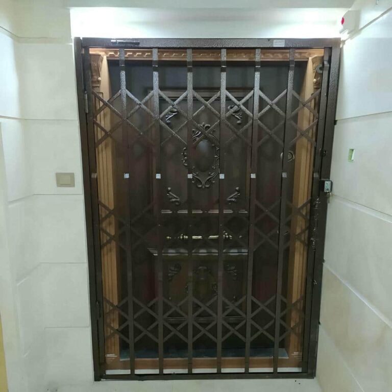 حفاظ ریلی درب نمای کلاسیک فرفورژه حفاظ ریلی درب نمای کلاسیک فرفورژه