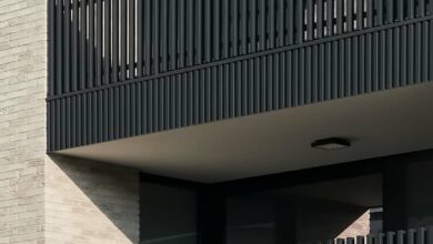 حفاظ بالکن ویلایی با طراحی مدرن