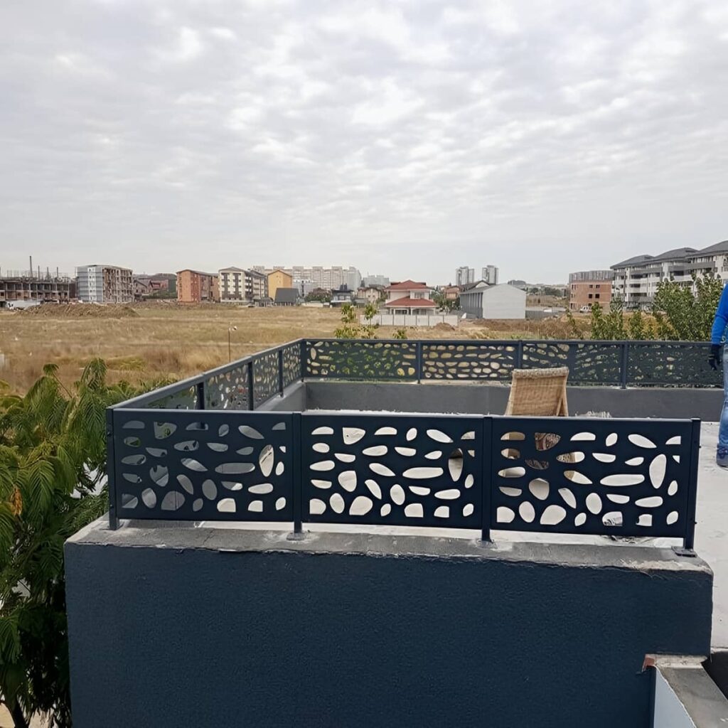 حفاظ پله با طراحی سفارشی