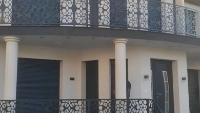 هندریل راه پله فلزی مدرن