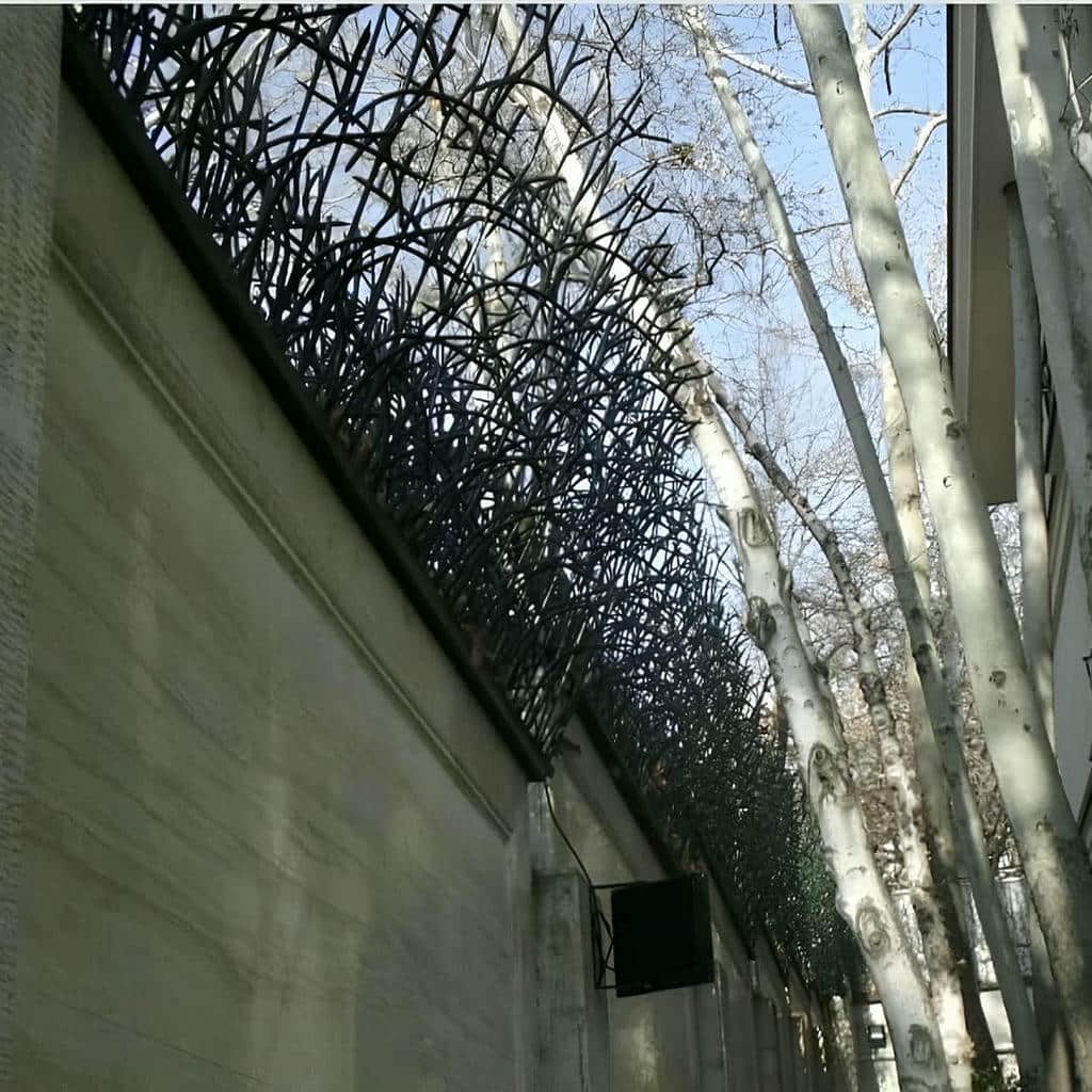 نرده حفاظ دیوار سرنیزه ای
