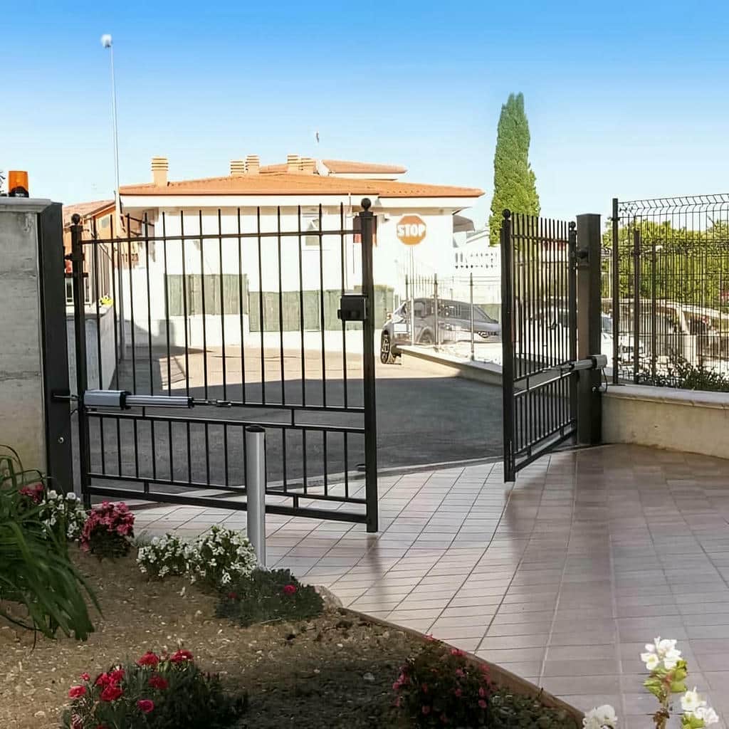 سیستم جک اتوماتیک حیاط