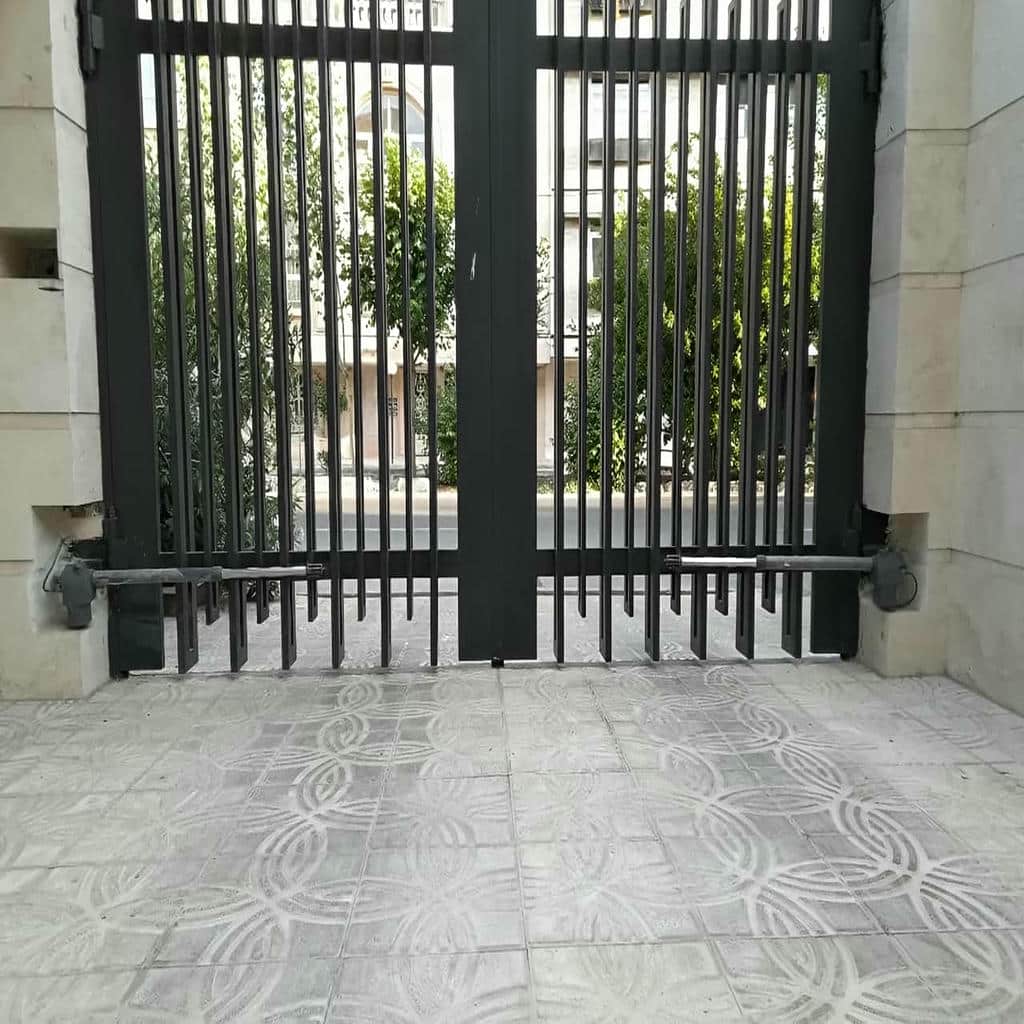 سیستم حرکتی درب پارکینگ
