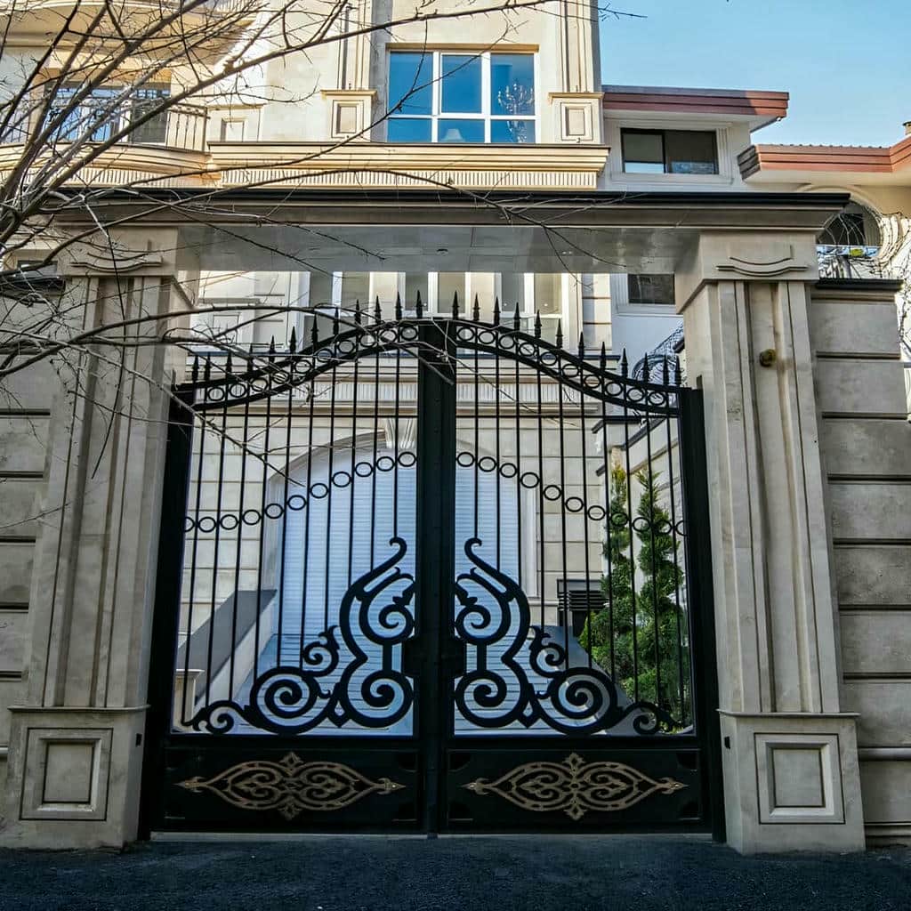 درب فلزی ورودی ساختمان