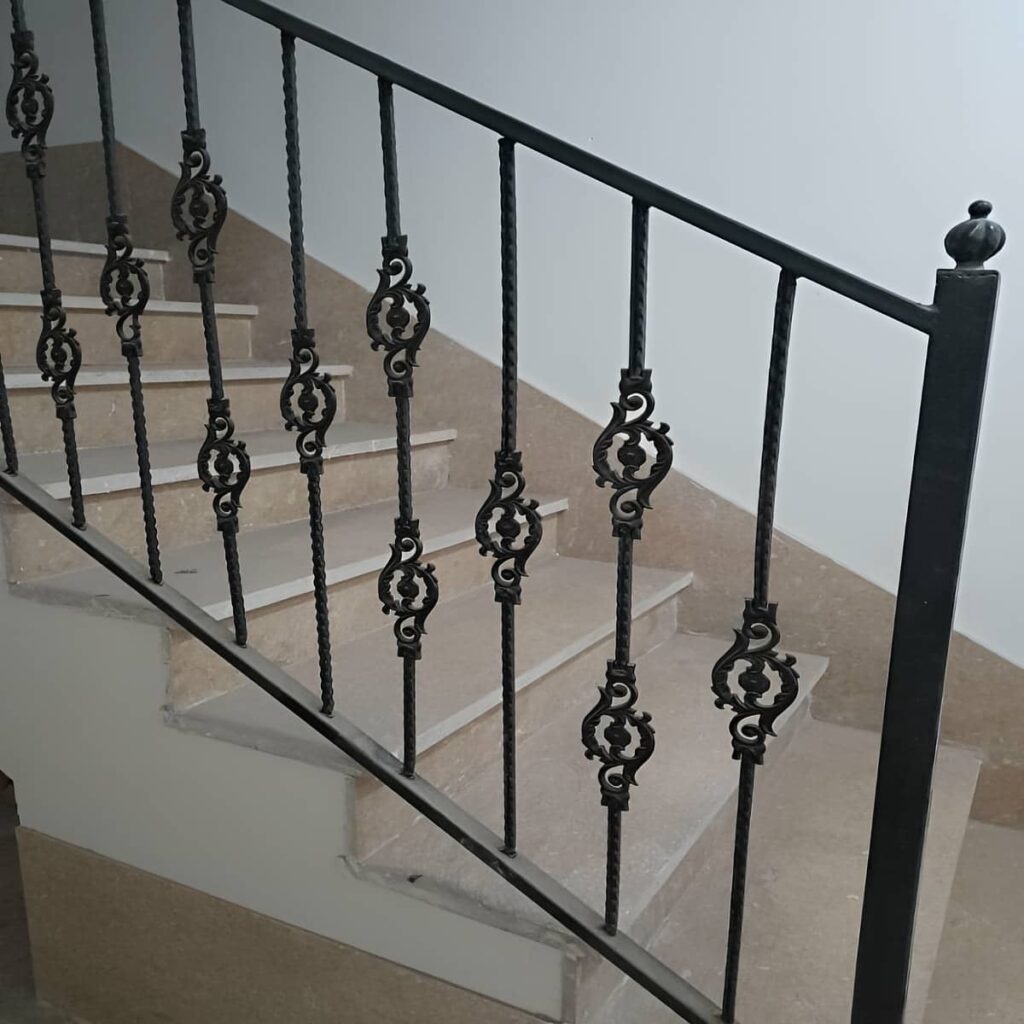 نرده داخلی فرفورژه