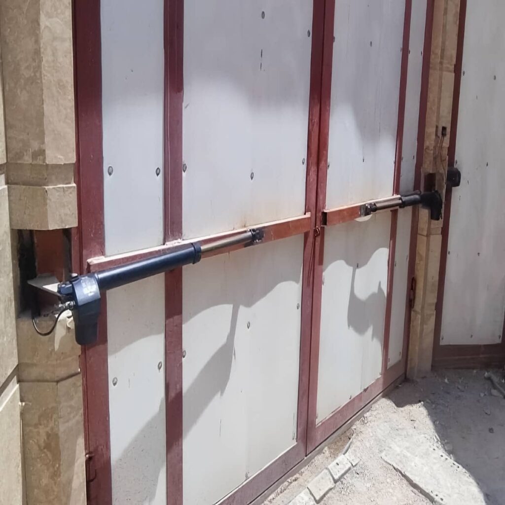 اندازه‌گیری تخصصی دهانه وسیع ورودی ساختمان