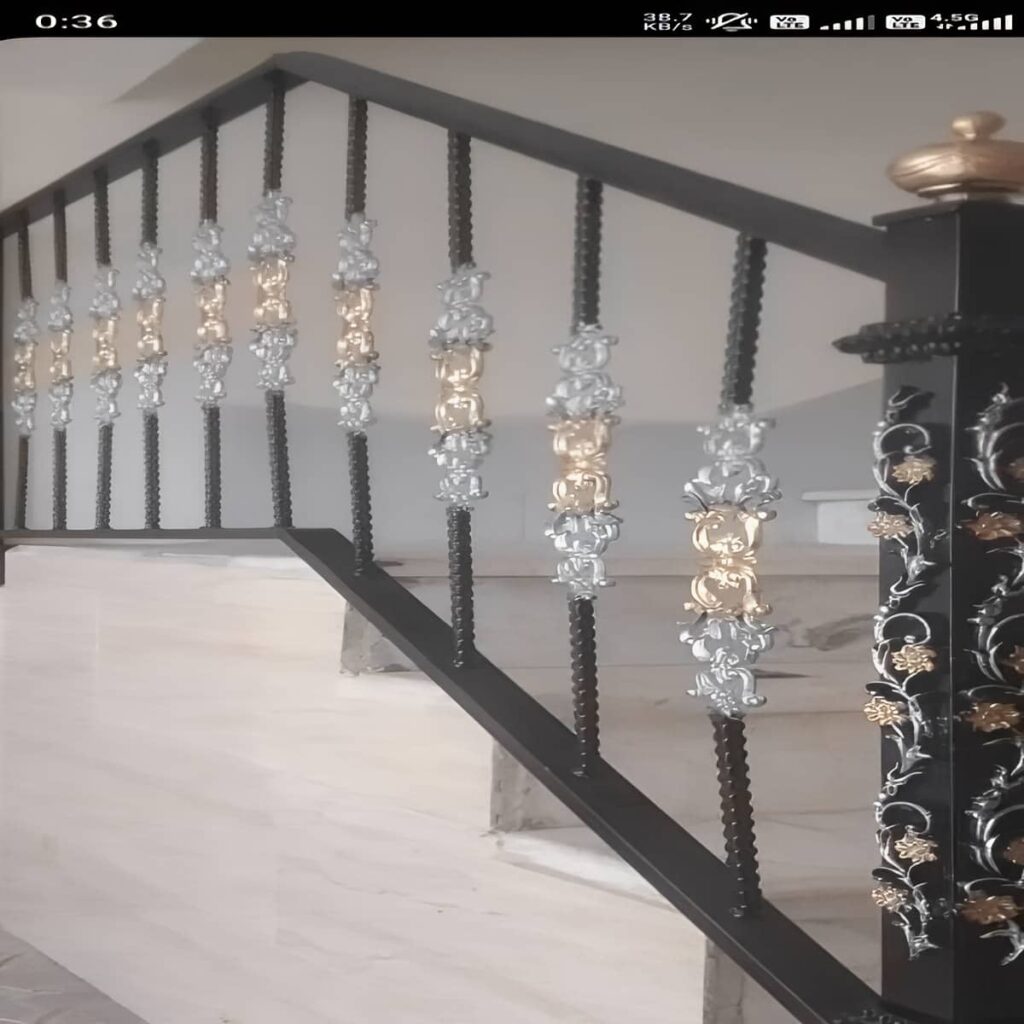 جزئیات اتصال هندریل به دیوار در استان مازندران