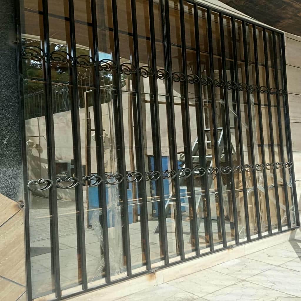 حفاظ پنجره سفارشی برای پنجره بزرگ