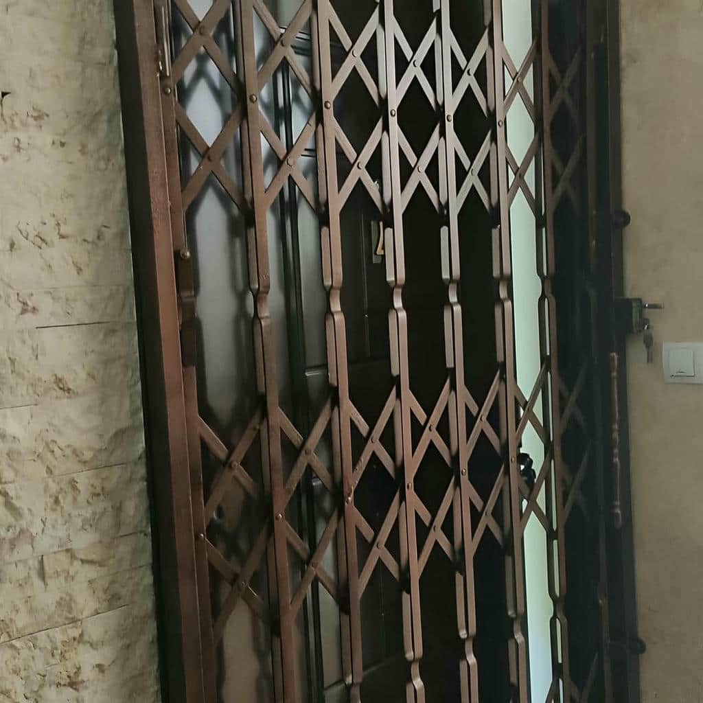 شبکه لوزی متراکم دهانه بزرگ در کرمان