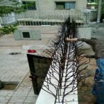 حفاظ دیوار مشکی کارگاه در بندرعباس زیر آفتاب مرکز فروش و اجرای حفاظ دیوار در بندرعباس و حومه
